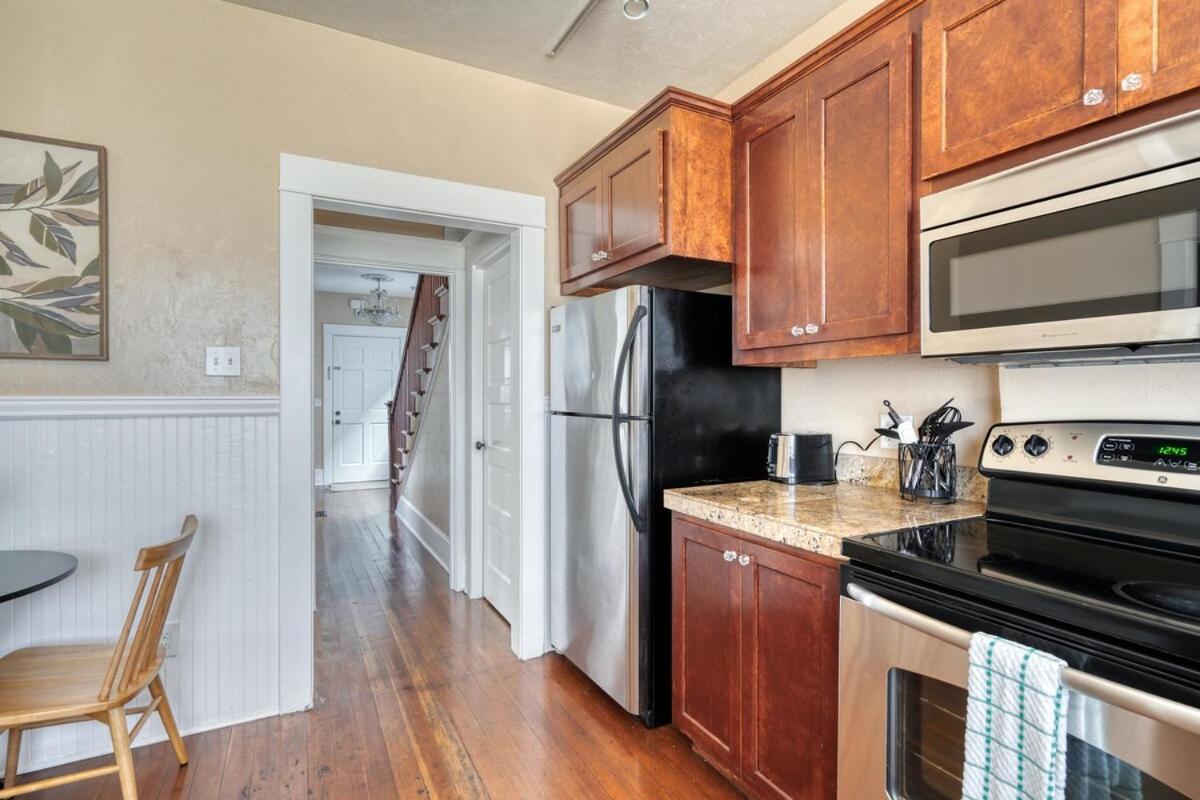 Ne Craftsman - Mississippi Neighborhood - Sleeps 8 Holiday home Portland